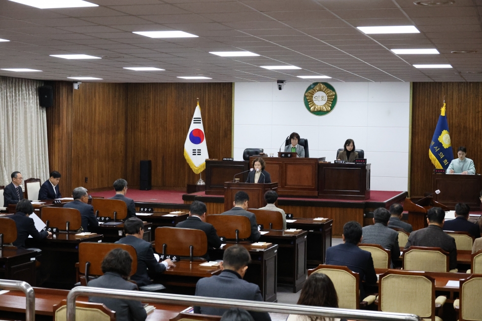 제359회 동해시의회 임시회 제1차 본회의_2