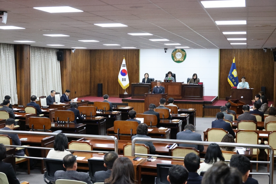 제359회 동해시의회 임시회 제1차 본회의_5